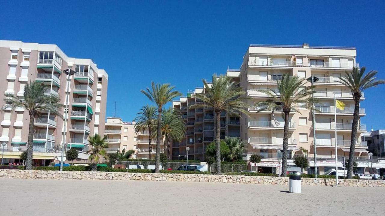 Sea Front Apart. 2 Pools / 1ª Linea. 2 Piscinas Apartment Segur de Calafell Bagian luar foto